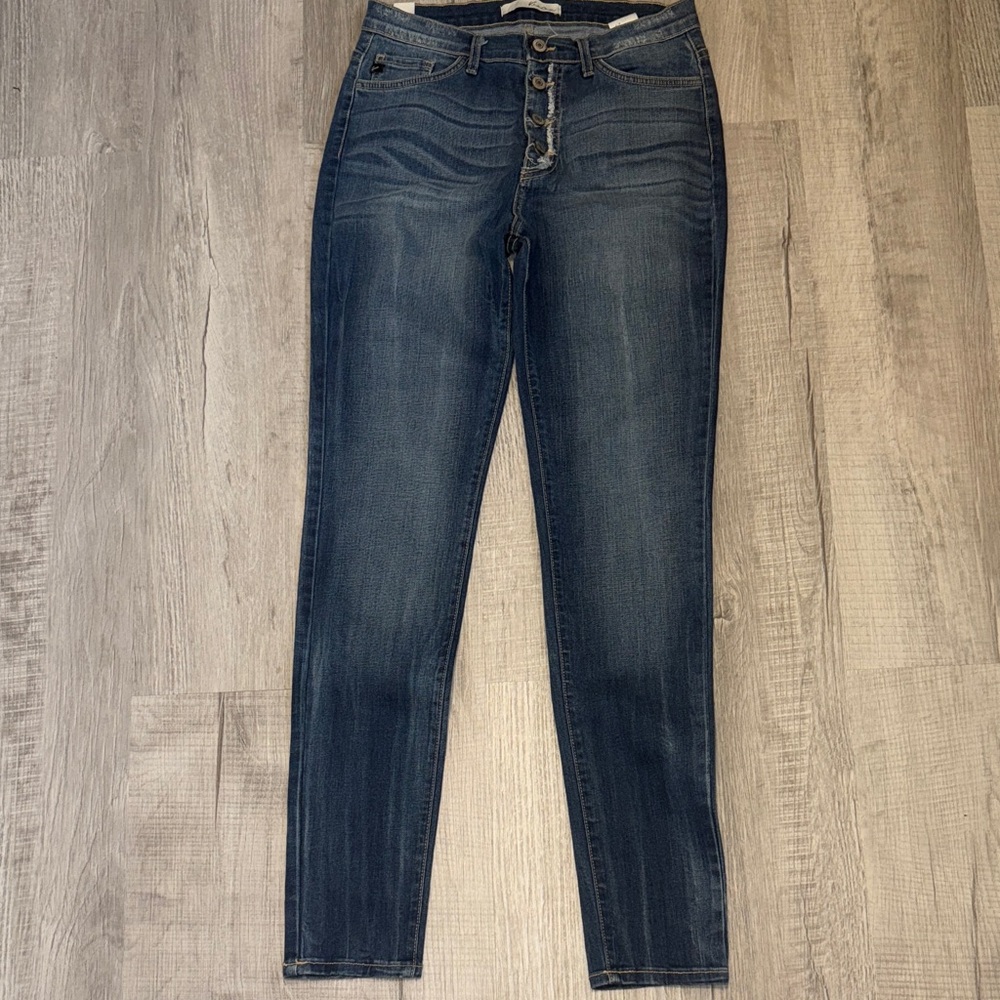 KanCan Dark Blue Women's Skinny Jeans NWOT